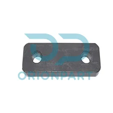 FRONT SHACKLE
