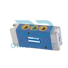 DIRECTIONAL VALVE